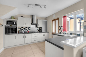 Photo 11- click for photo gallery